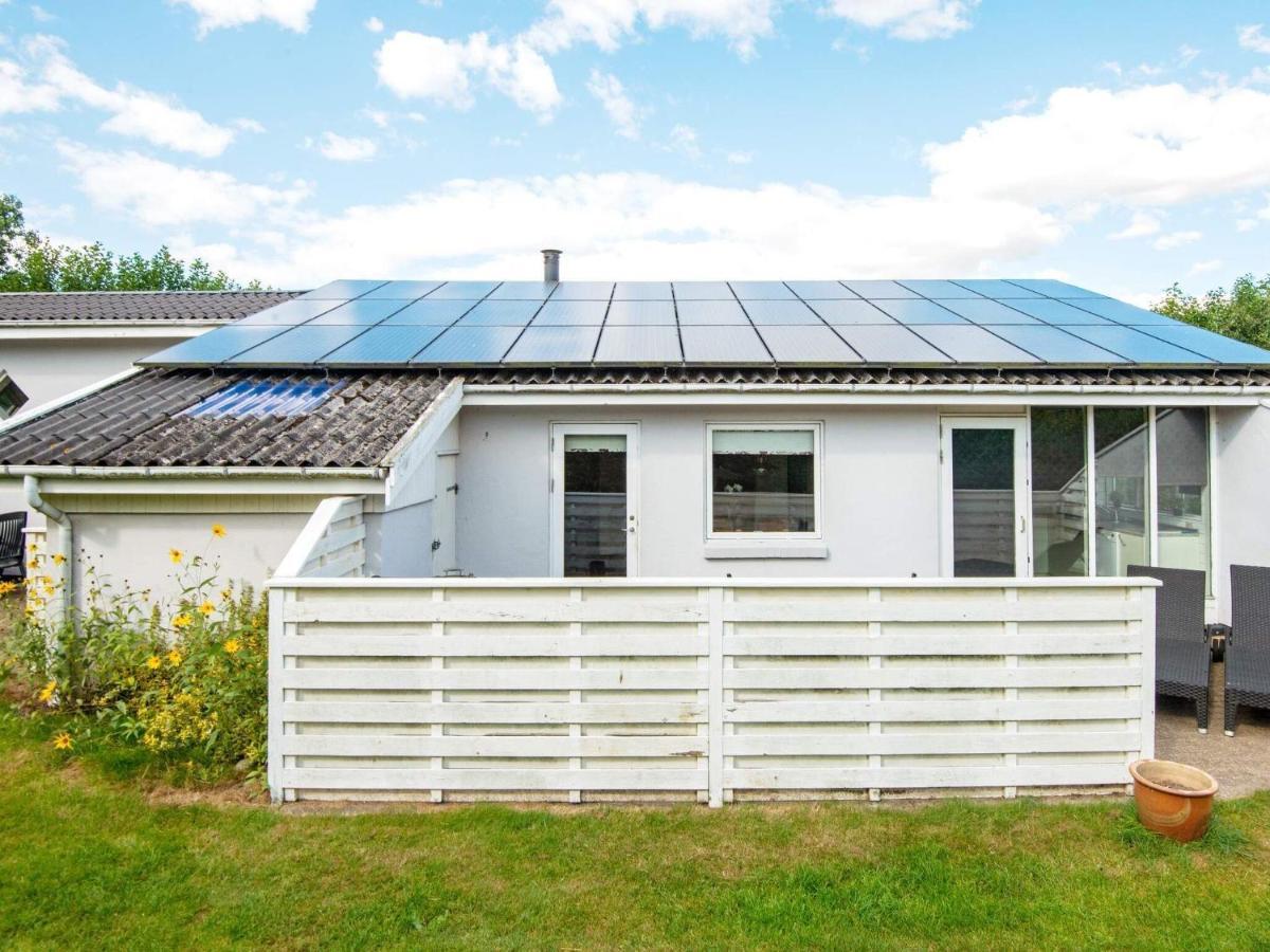 Holiday Home Helmklit II Fjand Garde Exterior photo